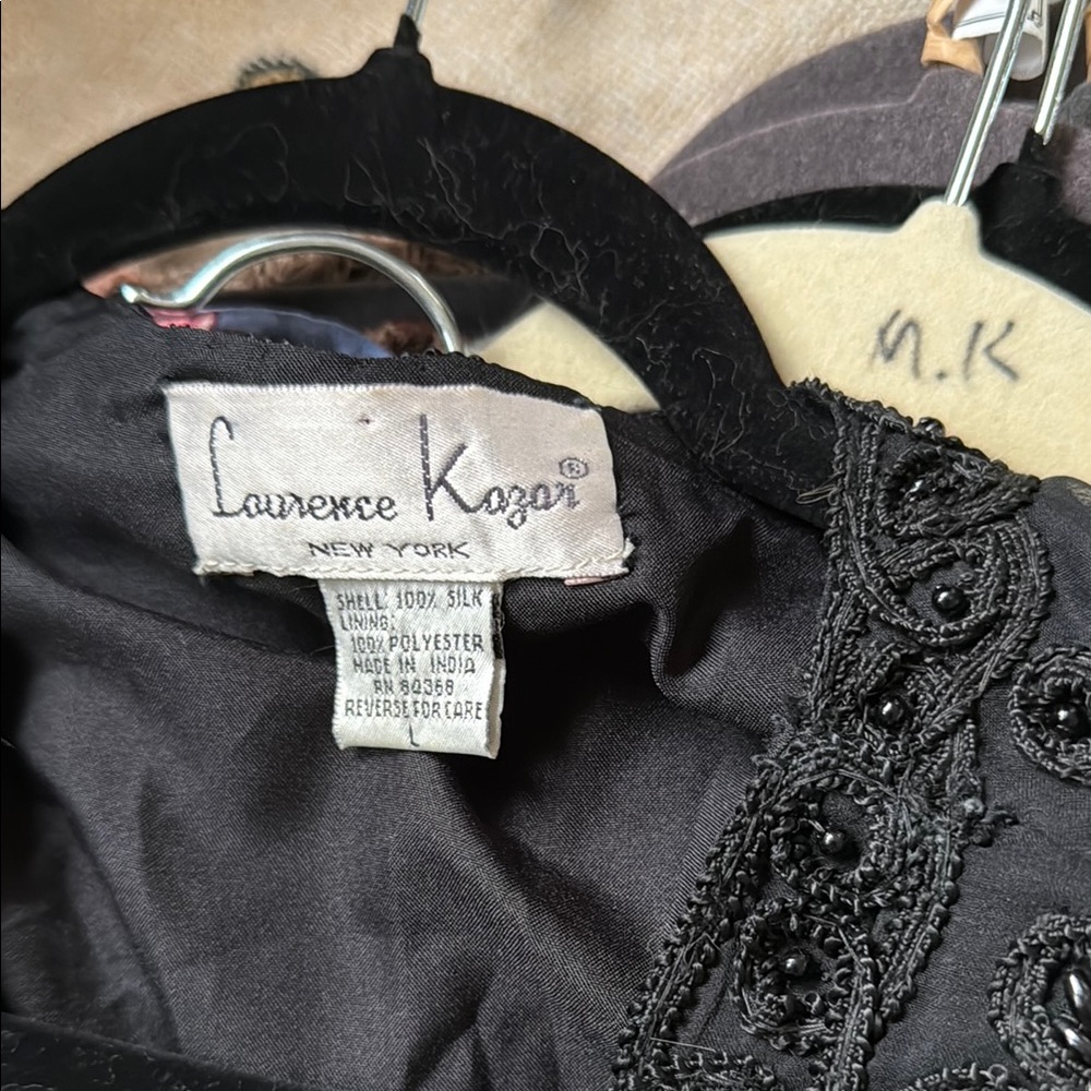 Elegant Black vintage Embroidered Jacket crop - Picture 2 of 3